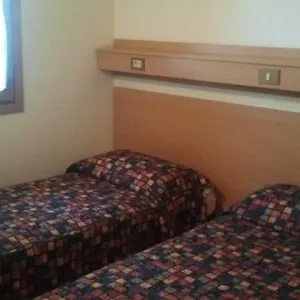 Tahiti Camping And Thermae Bungalow Park *** Comacchio